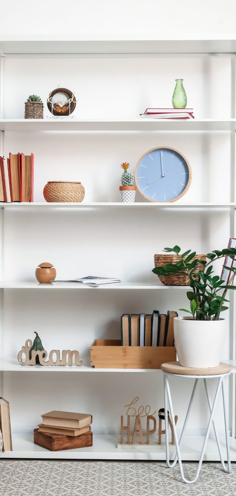 9 Stylish Kitchen Floating Shelf Decor Ideas