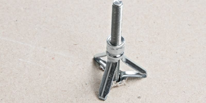 Hillman Self-Drilling Drywall Anchors with Screws